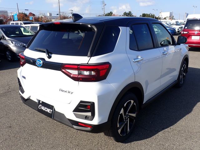 DAIHATSU ROCKY e-SMART HYBRID 2025