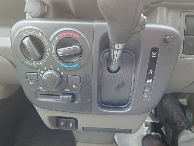 SUZUKI EVERY van 4WD 2024