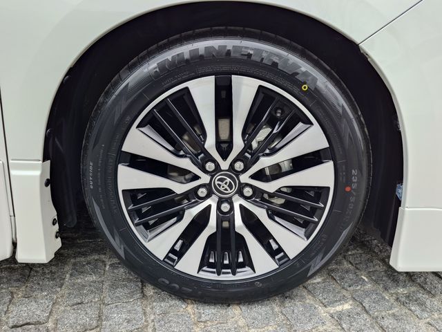 TOYOTA ALPHARD hybrid 4WD 2018