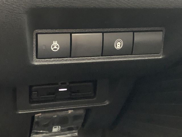 NISSAN NOTE 4WD 2023