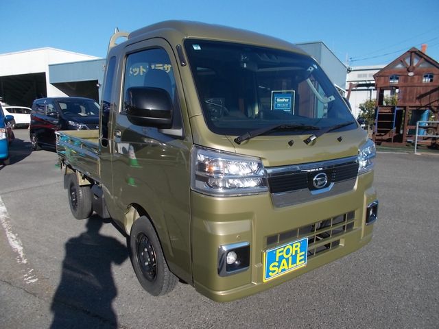 DAIHATSU HIJET truck 4WD 2022