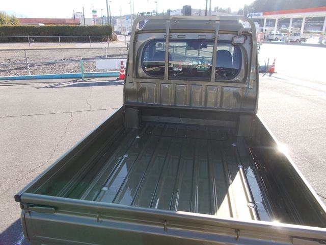 DAIHATSU HIJET truck 4WD 2022