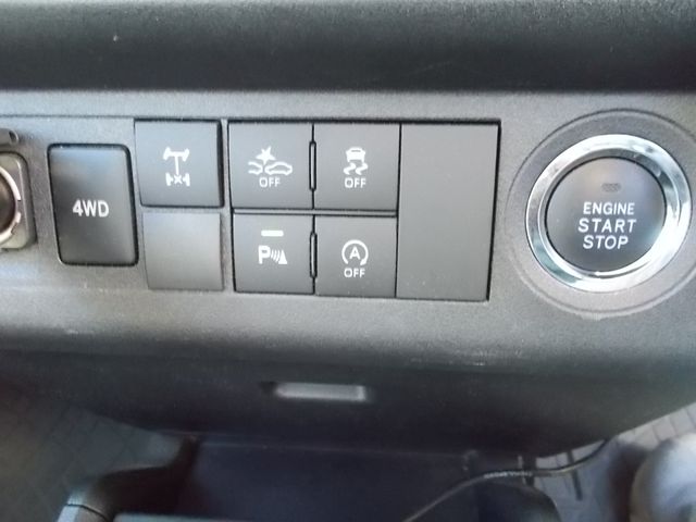 DAIHATSU HIJET truck 4WD 2022