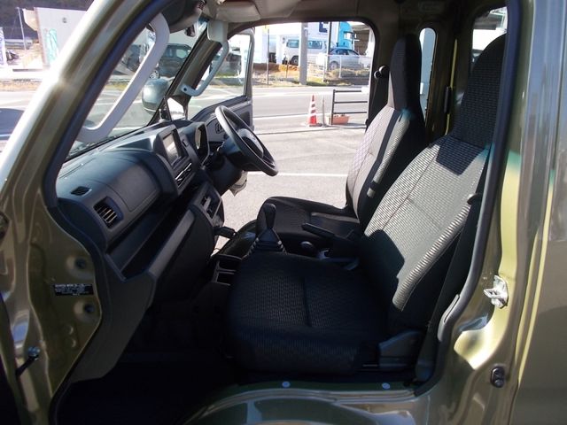 DAIHATSU HIJET truck 4WD 2022