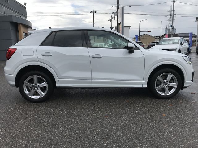 AUDI AUDI Q2 2018