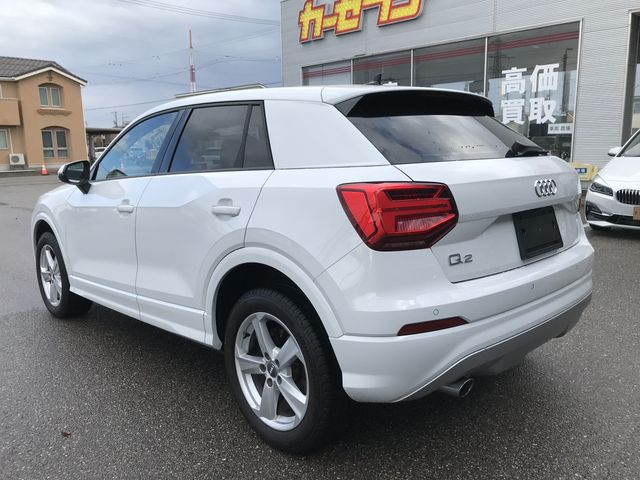AUDI AUDI Q2 2018