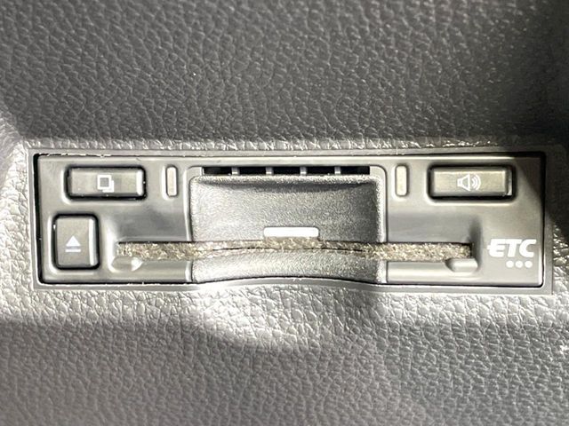 TOYOTA YARIS CROSS HYBRID 2024