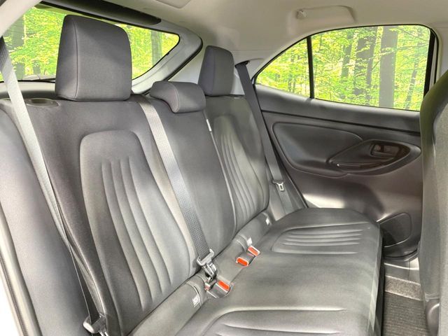 TOYOTA YARIS CROSS HYBRID 2024