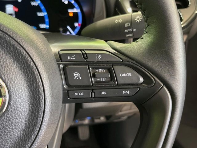 TOYOTA YARIS CROSS HYBRID 2023