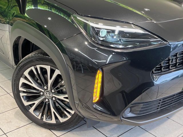 TOYOTA YARIS CROSS HYBRID 2023