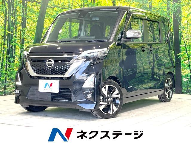 NISSAN ROOX 2021
