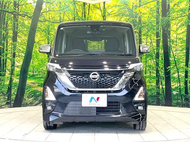 NISSAN ROOX 2021