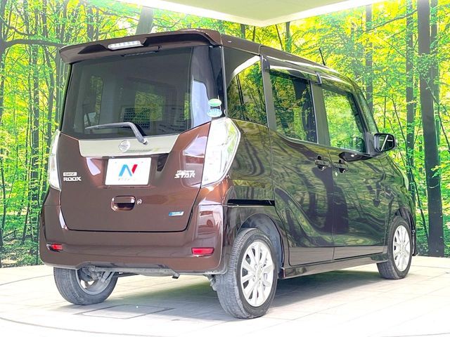 NISSAN DAYZ ROOX 2015