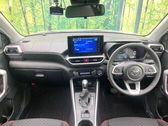 TOYOTA RAIZE HYBRID 2022