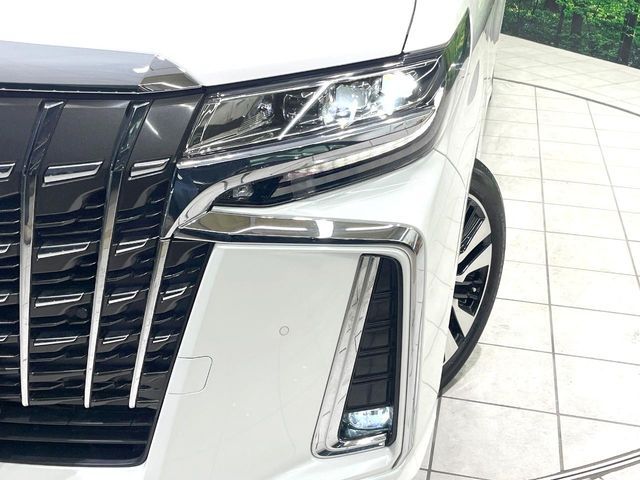 TOYOTA ALPHARD 2022