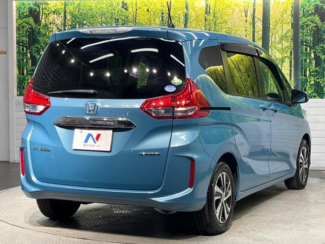 HONDA FREED HYBRID 2018