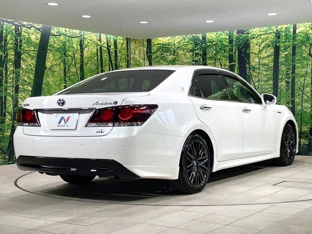 TOYOTA CROWN sedan hybrid 2015