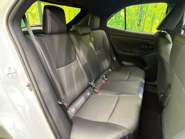 TOYOTA YARIS CROSS 2025