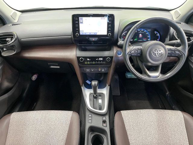 TOYOTA YARIS CROSS HYBRID 2021