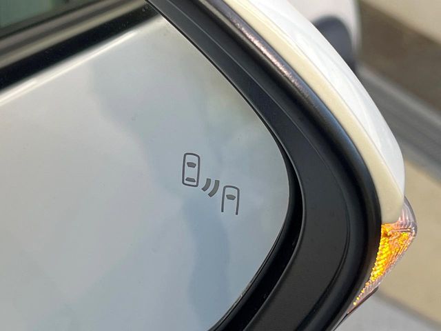 TOYOTA YARIS CROSS HYBRID 2021