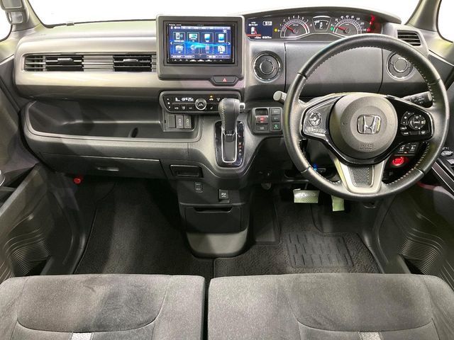 HONDA N BOX CUSTOM 2023