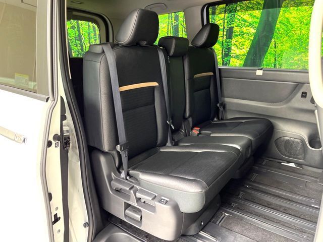 NISSAN SERENA  WG 2023