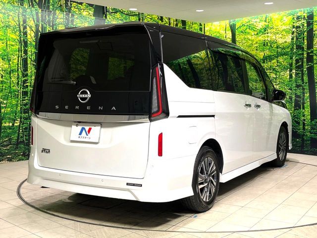NISSAN SERENA  WG 2023