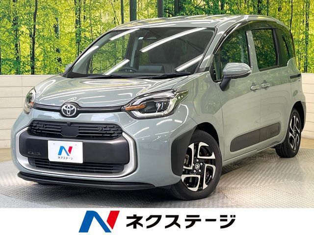 TOYOTA SIENTA HYBRID 2022