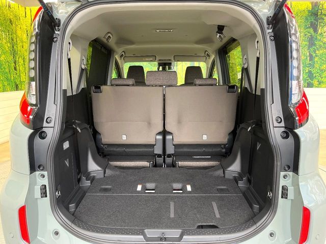 TOYOTA SIENTA HYBRID 2022