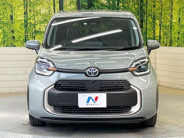 TOYOTA SIENTA HYBRID 2022