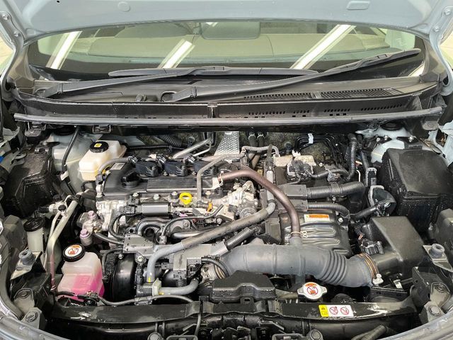 TOYOTA SIENTA HYBRID 2022