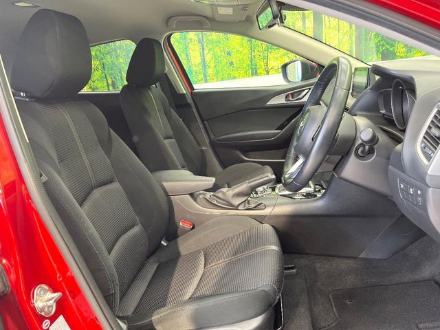 MAZDA AXELA SPORTS 2016