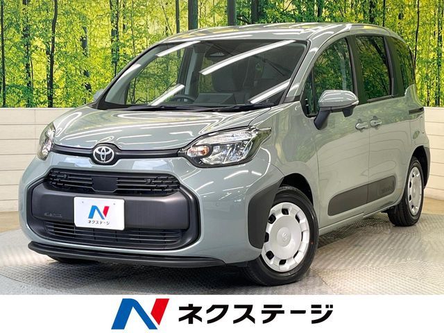 TOYOTA SIENTA HYBRID 2025