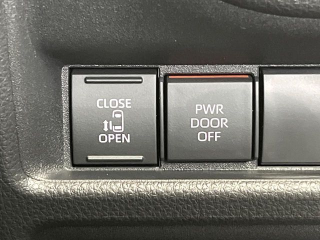 TOYOTA SIENTA HYBRID 2025