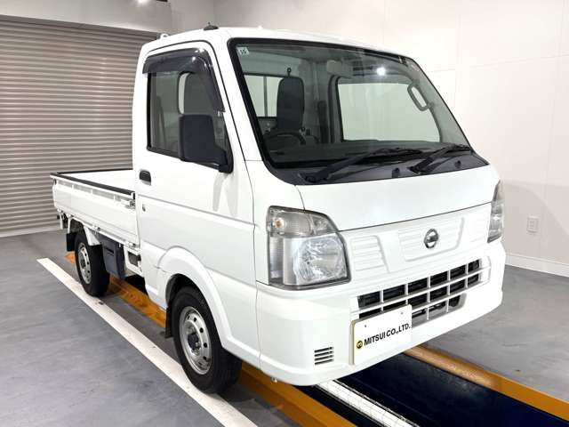 NISSAN NT100 CLIPPER 4WD 2014