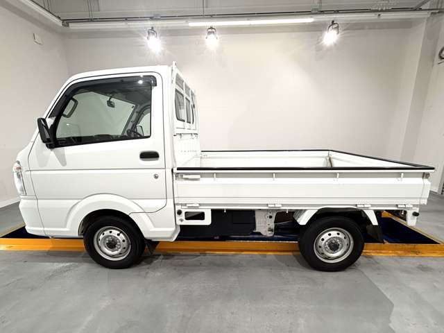 NISSAN NT100 CLIPPER 4WD 2014
