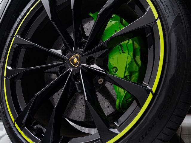 LAMBORGHINI LAMBORGHINI URUS 2022