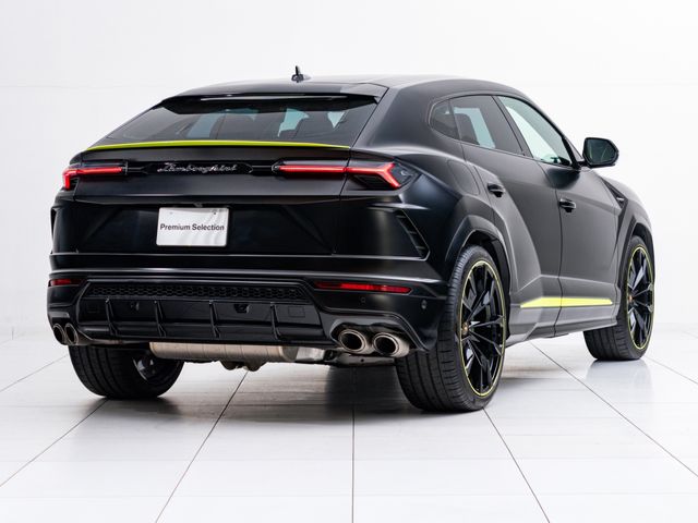 LAMBORGHINI LAMBORGHINI URUS 2022