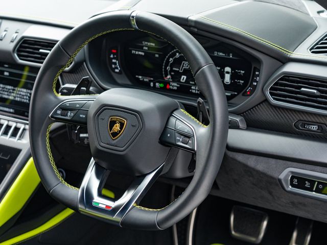 LAMBORGHINI LAMBORGHINI URUS 2022