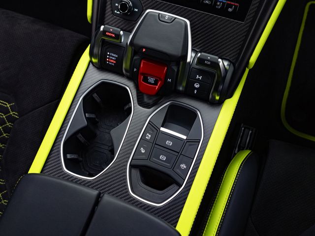 LAMBORGHINI LAMBORGHINI URUS 2022