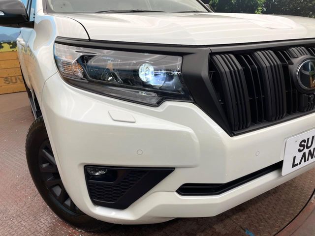 TOYOTA LANDCRUISER PRADO 2023