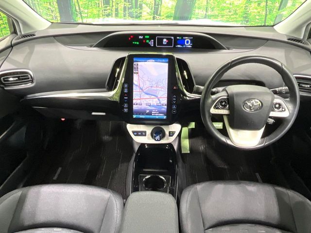 TOYOTA PRIUS PHV 2017