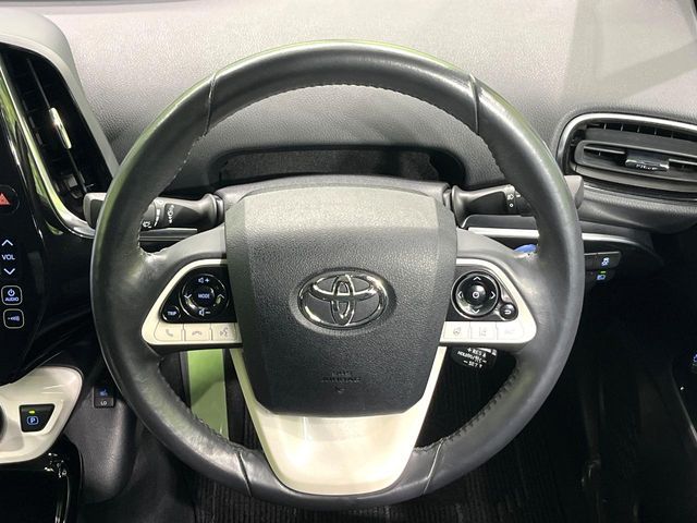 TOYOTA PRIUS PHV 2017