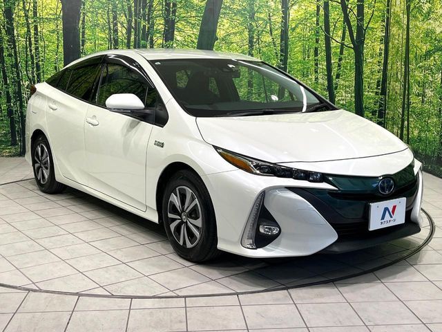 TOYOTA PRIUS PHV 2017