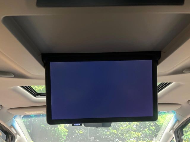 TOYOTA ALPHARD hybrid 4WD 2021