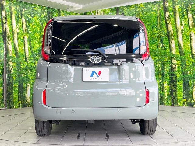 TOYOTA SIENTA 2022