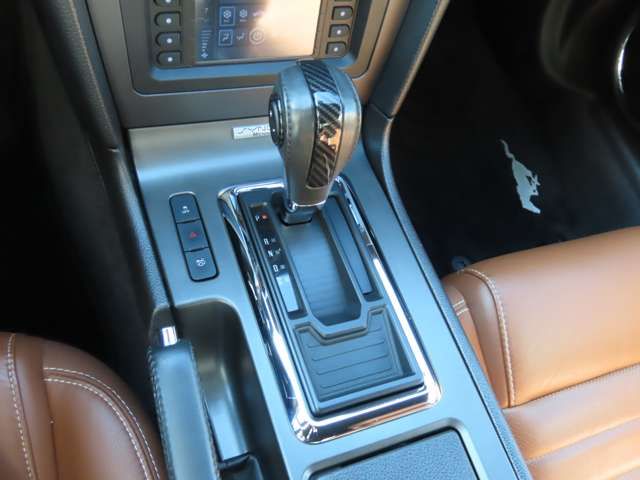 FORD FORD MUSTANG 2012