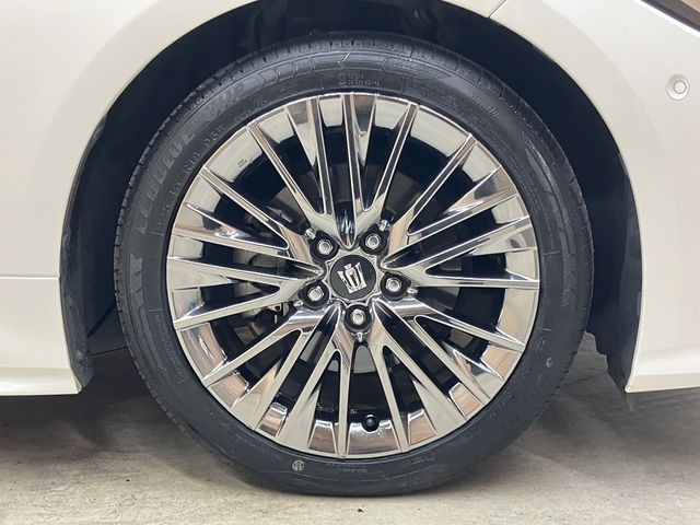 TOYOTA CROWN sedan hybrid 2019