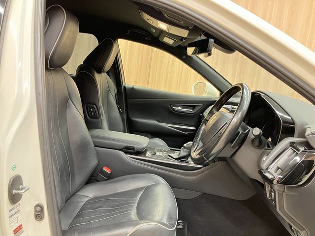 TOYOTA CROWN sedan hybrid 2019