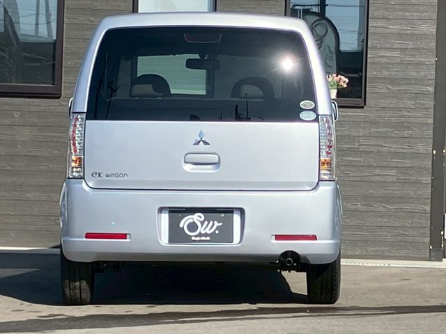 MITSUBISHI eK WAGON 2011